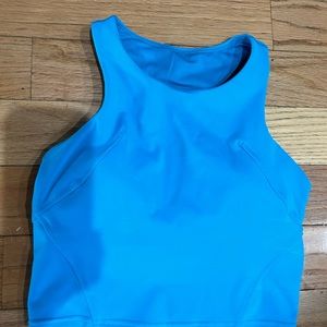 No tag but it is size 6! Really like it but just have to many